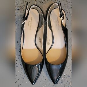 Liz Claiborne Black Heels Elegant Design